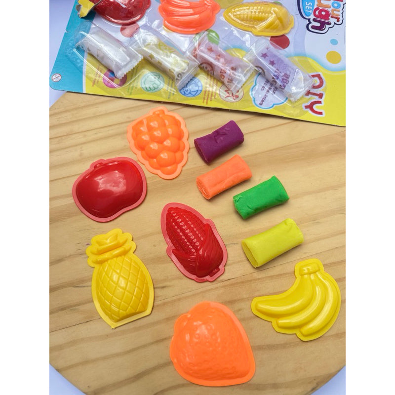 Kit Massinha Infantil com Forminhas de Frutas